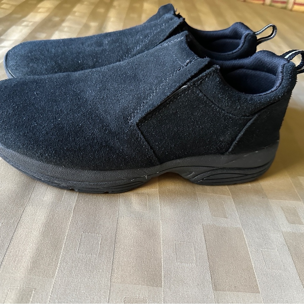 Men's Black Earth‎ Shoe Slip-On Shoes Size 8.5